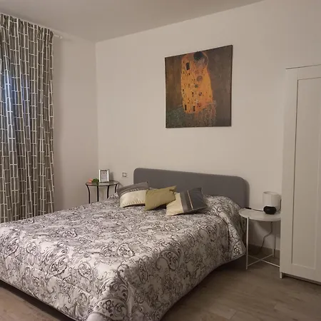 Rose House Rent * Osimo