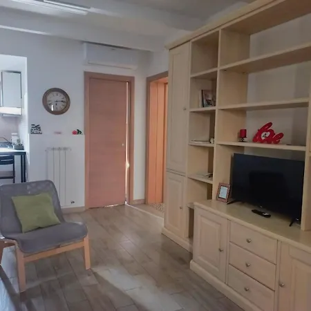 Rose House Rent