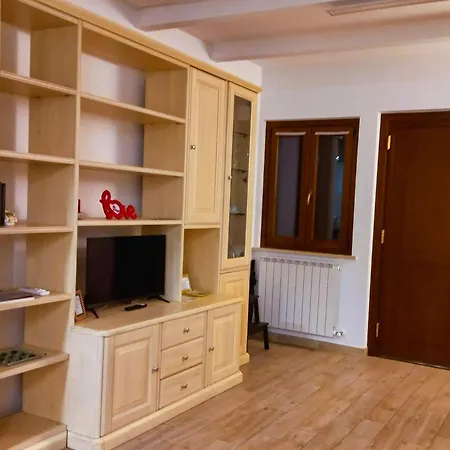 Rose House Rent Apartment Osimo