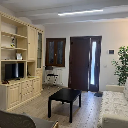 Rose House Rent Appartement Osimo